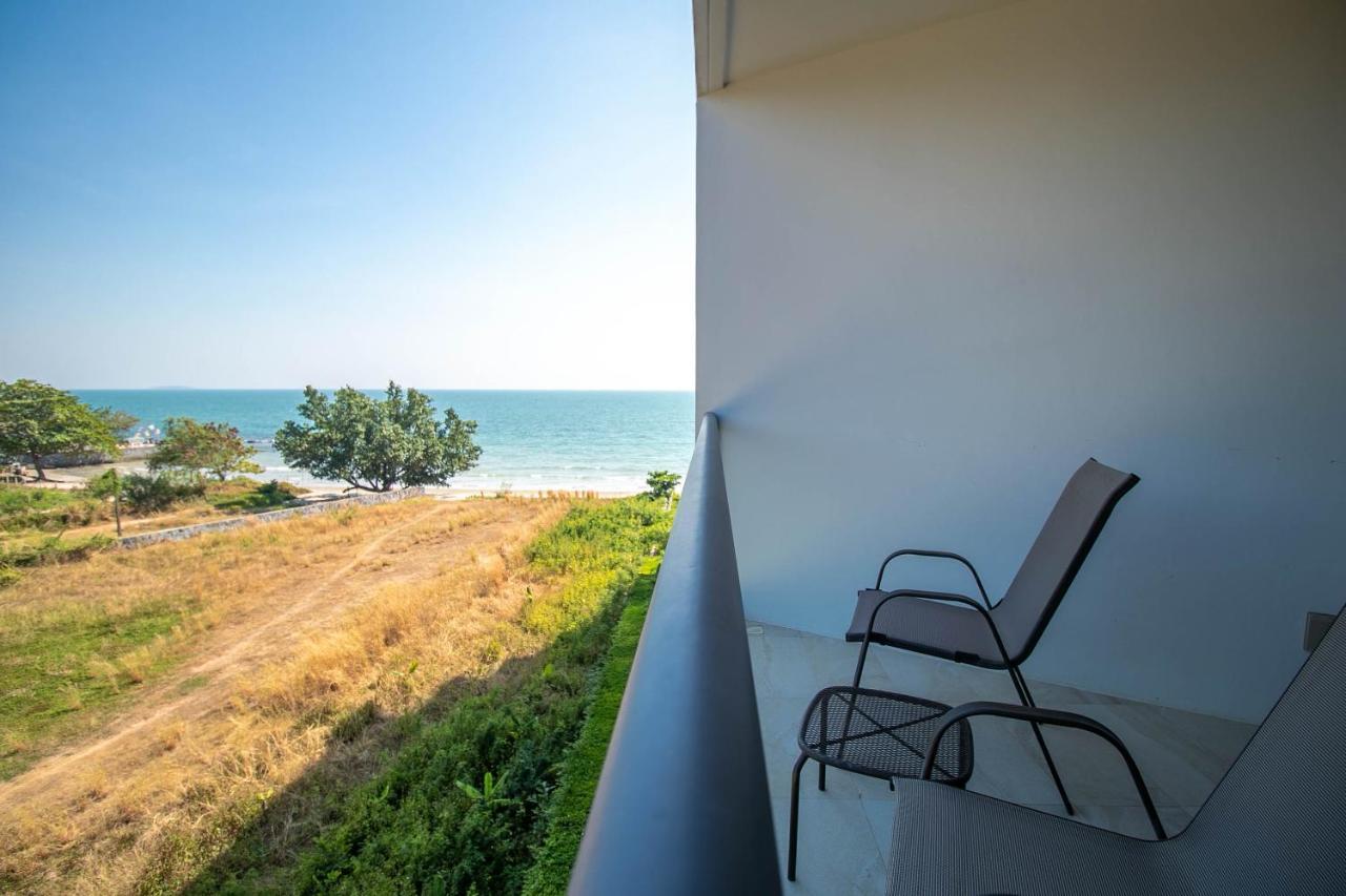 ראיונג Escape Condominiums Beachfront Suites - Mae Phim מראה חיצוני תמונה